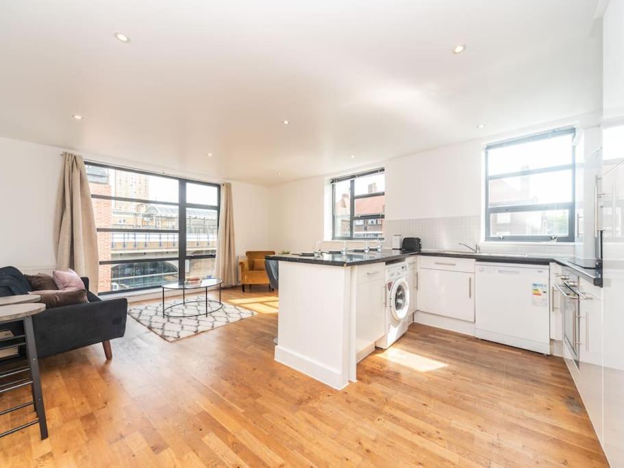 Bright & Modern 2-Bed Apartment In Vibrant East London Exterior photo